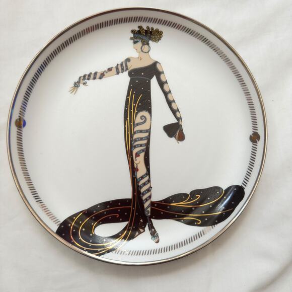 House of Erte Art Deco Seven Arts set of 6 Gilded Plates Franklin Vintage 1990s - Picture 11 of 16